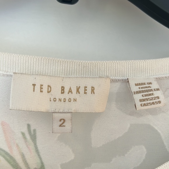 Ted baker floral top size 2 - Picture 2 of 4